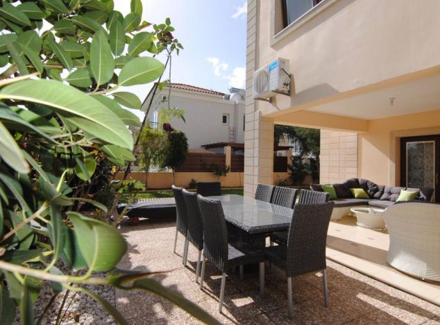 Willa w rejonie Larnaca (Dhekelia) na sprzedaż