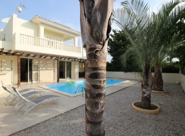 Willa w rejonie Larnaca (Dhekelia) na sprzedaż