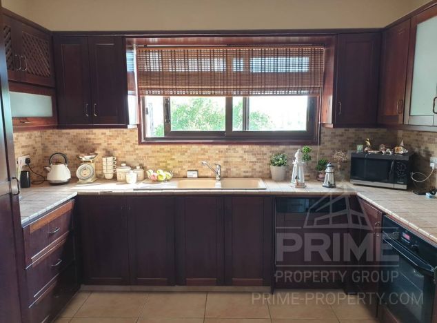 Willa na sprzedaż w Dromoloxia