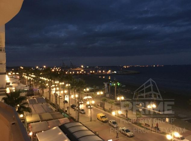 Apartament w rejonie Larnaca (Finikoudes) na sprzedaż