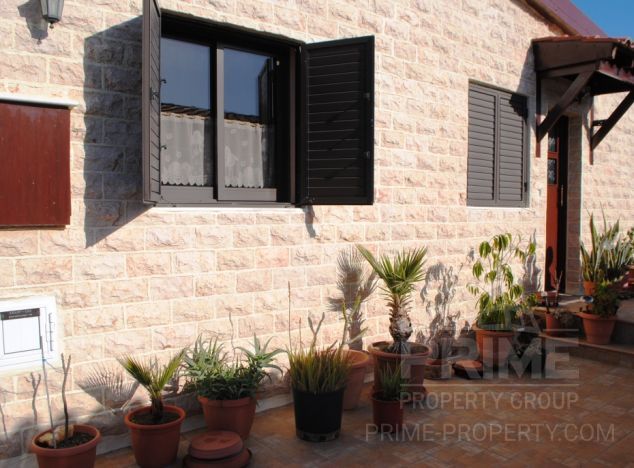 Dom typu Bungalow w rejonie Larnaca (Livadia) na sprzedaż