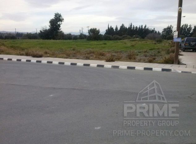 Ziemia w rejonie Larnaca (Maroni) na sprzedaż