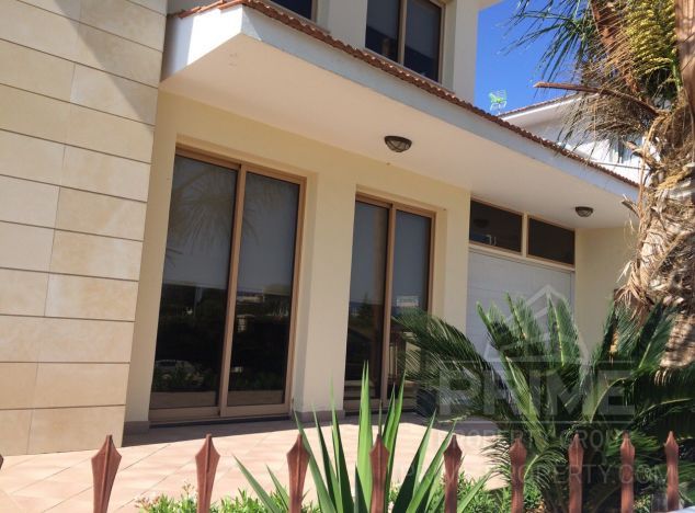 Willa w rejonie Larnaca (Oroklini) na sprzedaż