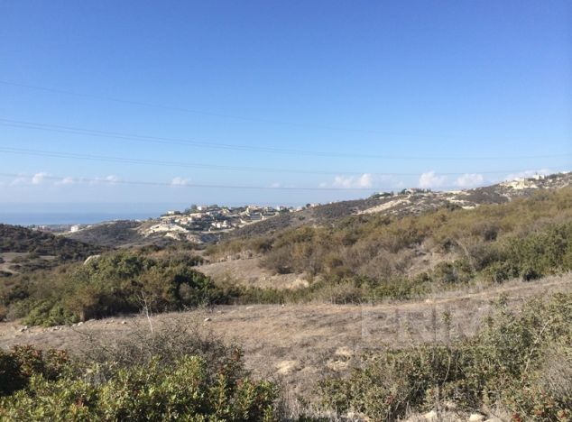 Ziemia w rejonie Limassol (Agios Tychonas) na sprzedaż