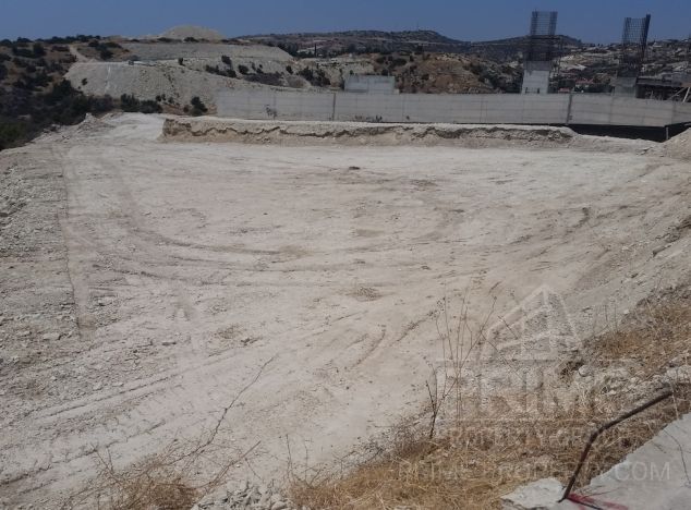 Ziemia w rejonie Limassol (Agios Tychonas) na sprzedaż