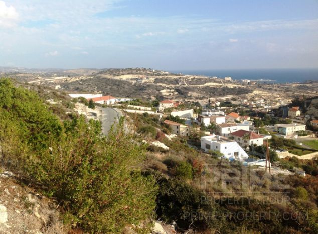 Ziemia w rejonie Limassol (Agios Tychonas) na sprzedaż