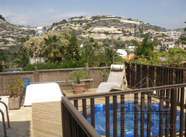 Willa w rejonie Limassol (Agios Tychonas) na sprzedaż