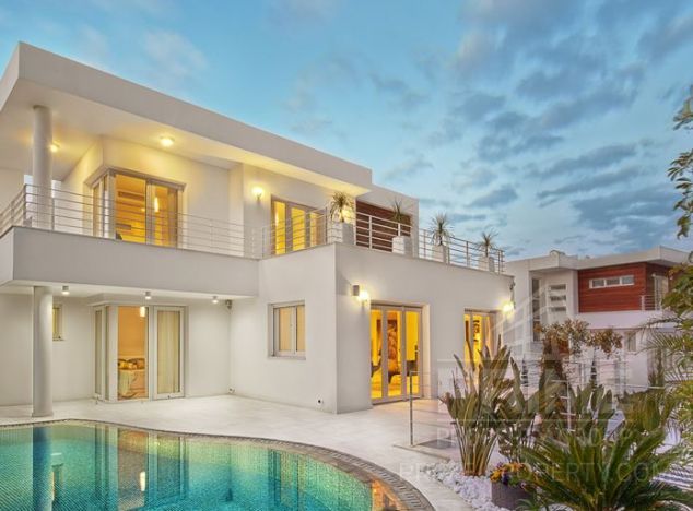 Willa w rejonie Limassol (Agios Tychonas) na sprzedaż