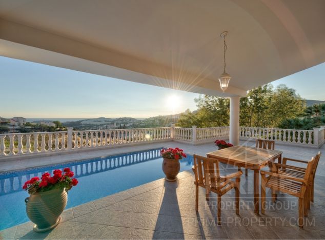 Willa w rejonie Limassol (Agios Tychonas) na sprzedaż