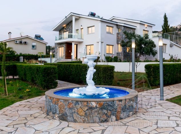 Willa w rejonie Limassol (Agios Tychonas) na sprzedaż