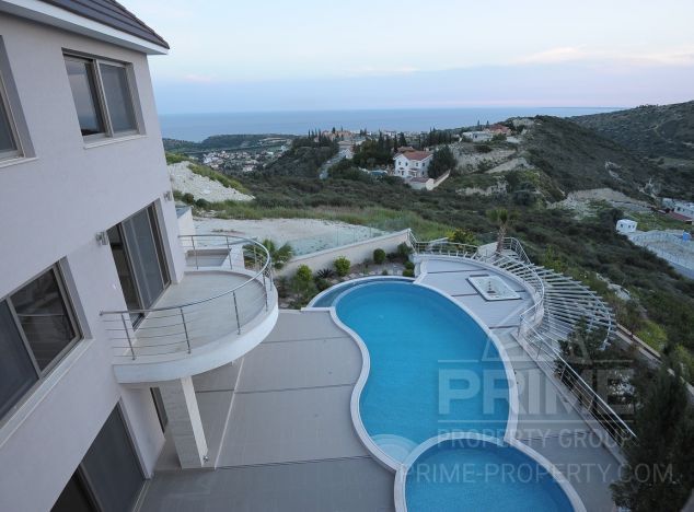 Willa w rejonie Limassol (Agios Tychonas) na sprzedaż