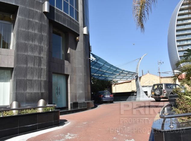 Biuro w rejonie Limassol (Crown Plaza) na sprzedaż