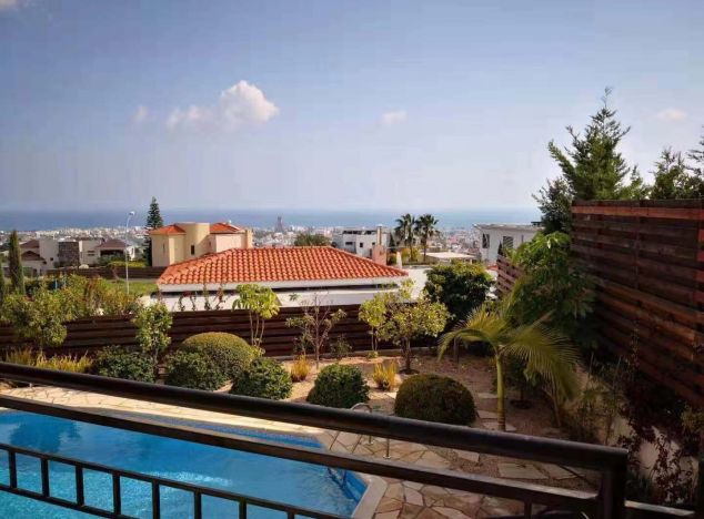 Dom typu Bungalow na sprzedaż w Green Area