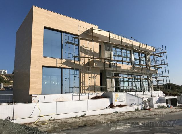 Willa na sprzedaż w Mersinies