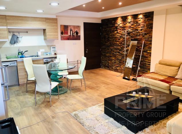 Apartament na sprzedaż w Mesa Geitonia