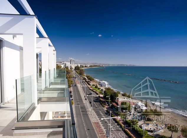  na sprzedaż w Municipal Gardens