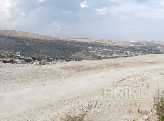 Ziemia na sprzedaż w Paniotis