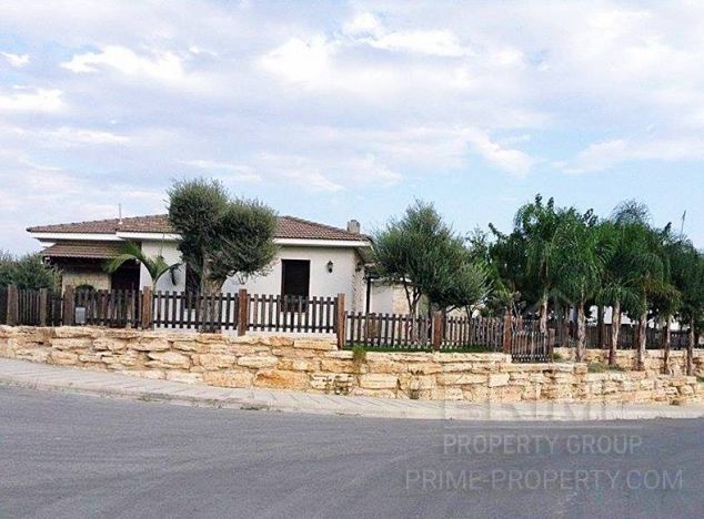 Dom typu Bungalow w rejonie Limassol (Pareklissia) na sprzedaż