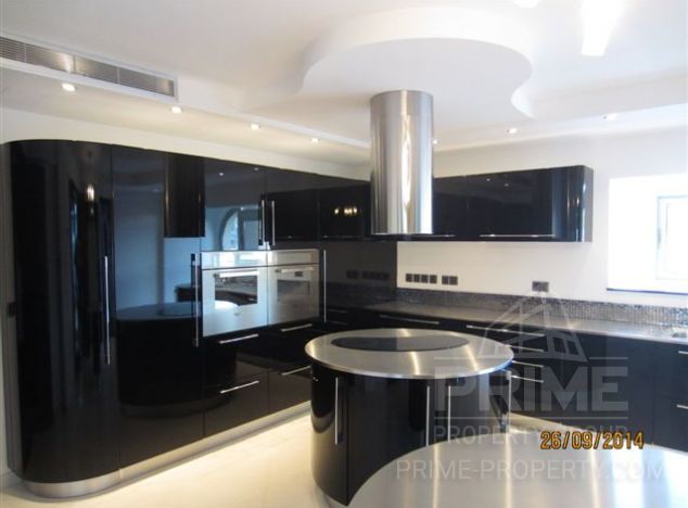  w rejonie Limassol (Parklane) na sprzedaż