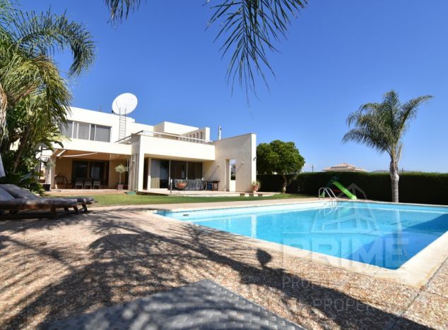 Willa w rejonie Limassol (Sfalagiotissa) na sprzedaż