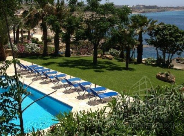  w rejonie Paphos (Chloraka) na sprzedaż