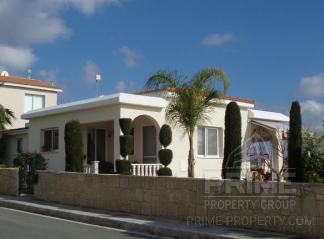 Dom typu Bungalow w rejonie Paphos (Coral Bay) na sprzedaż