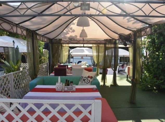  na sprzedaż w Coral Bay