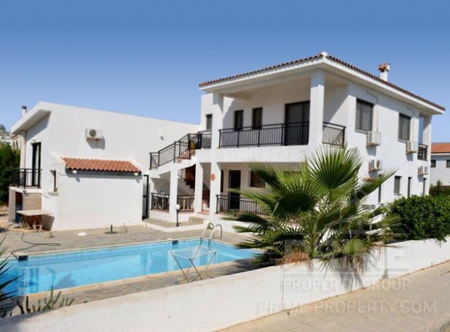 Willa w rejonie Paphos (Coral Bay) na sprzedaż