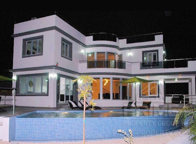 Willa w rejonie Paphos (Pegeia) na sprzedaż