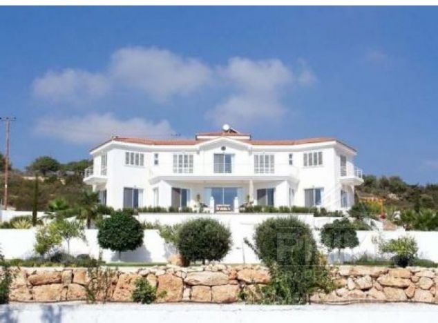 Willa w rejonie Paphos (Pegeia) na sprzedaż