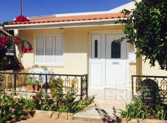 Dom typu Bungalow na sprzedaż w Petridia