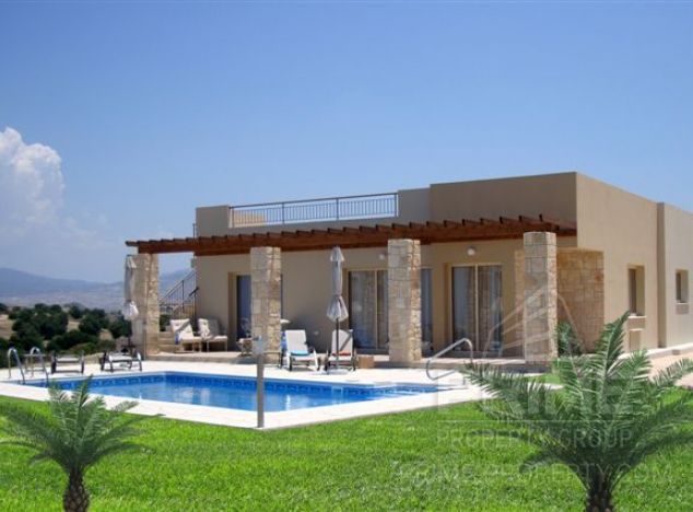 Dom typu Bungalow na sprzedaż w Drouseia