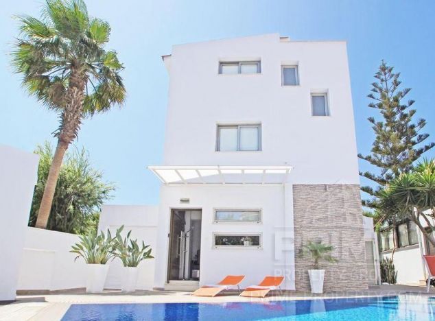 Willa w rejonie  (Center) na sprzedaż