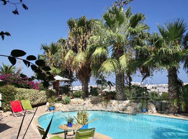 Willa w rejonie  (Center) na sprzedaż