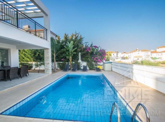 Willa w rejonie  (Pernera) na sprzedaż