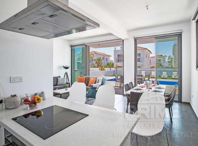 Willa w rejonie  (Pernera) na sprzedaż