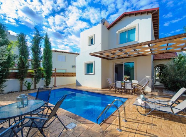 Willa w rejonie  (Pernera) na sprzedaż