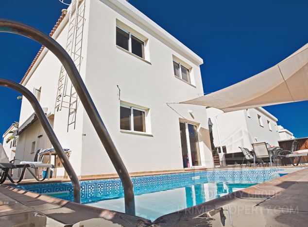 Willa w rejonie  (Pernera) na sprzedaż