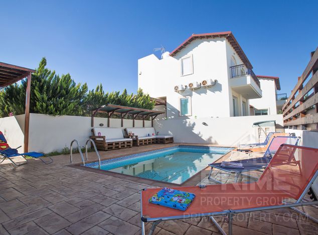 Willa w rejonie  (Pernera) na sprzedaż