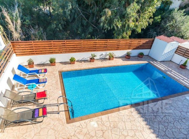 Willa w rejonie  (Pernera) na sprzedaż