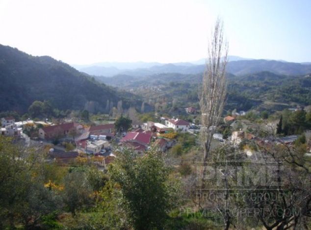 Ziemia na sprzedaż w Kalo Chorio