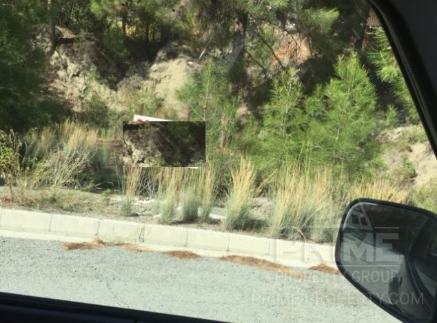 Ziemia w rejonie  (Moniatis) na sprzedaż