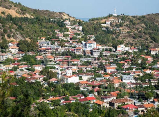 Ziemia na sprzedaż w Prodromos