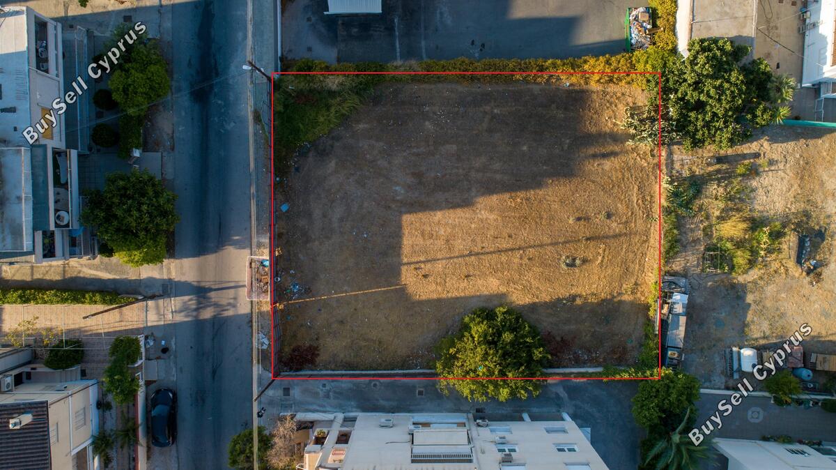 Ziemia na sprzedaż w 845110