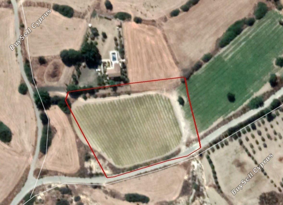 Ziemia na sprzedaż w 847459