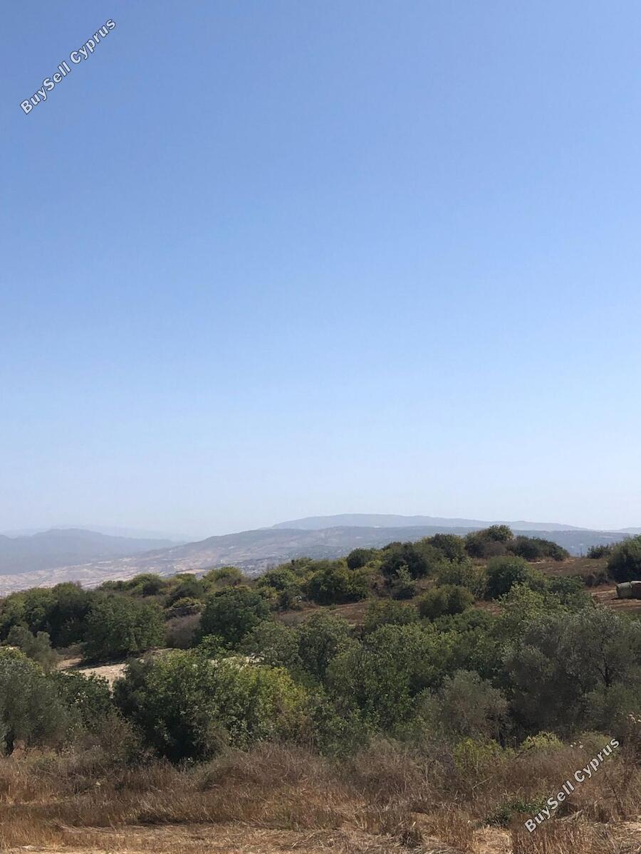 Ziemia na sprzedaż w 853003