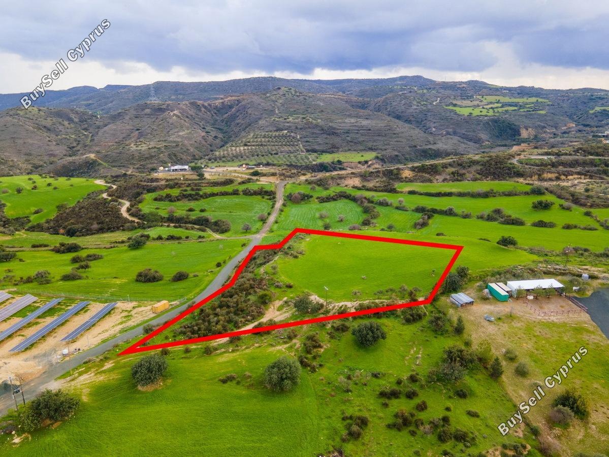 Ziemia na sprzedaż w 872055