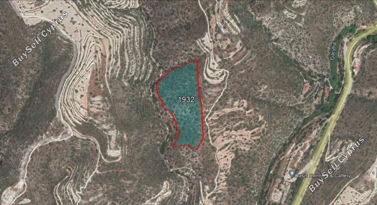 Ziemia na sprzedaż w 872205