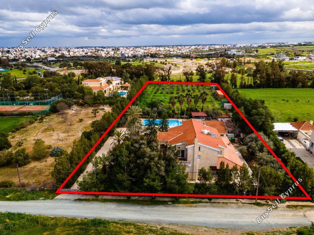  na sprzedaż w 883744