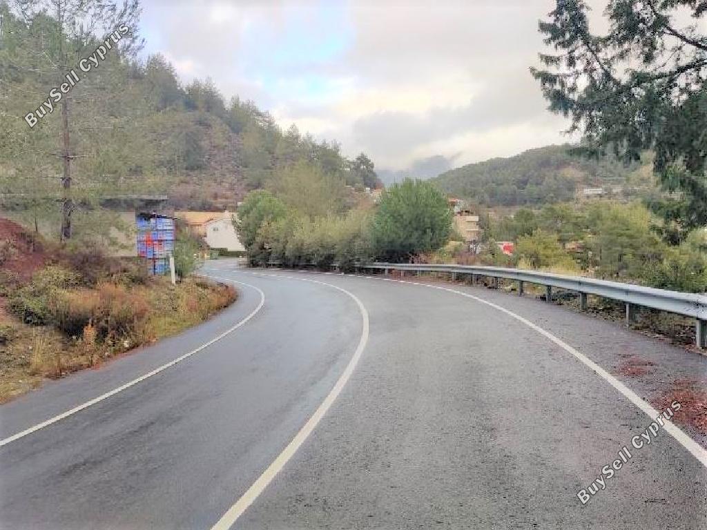 Ziemia na sprzedaż w 887181